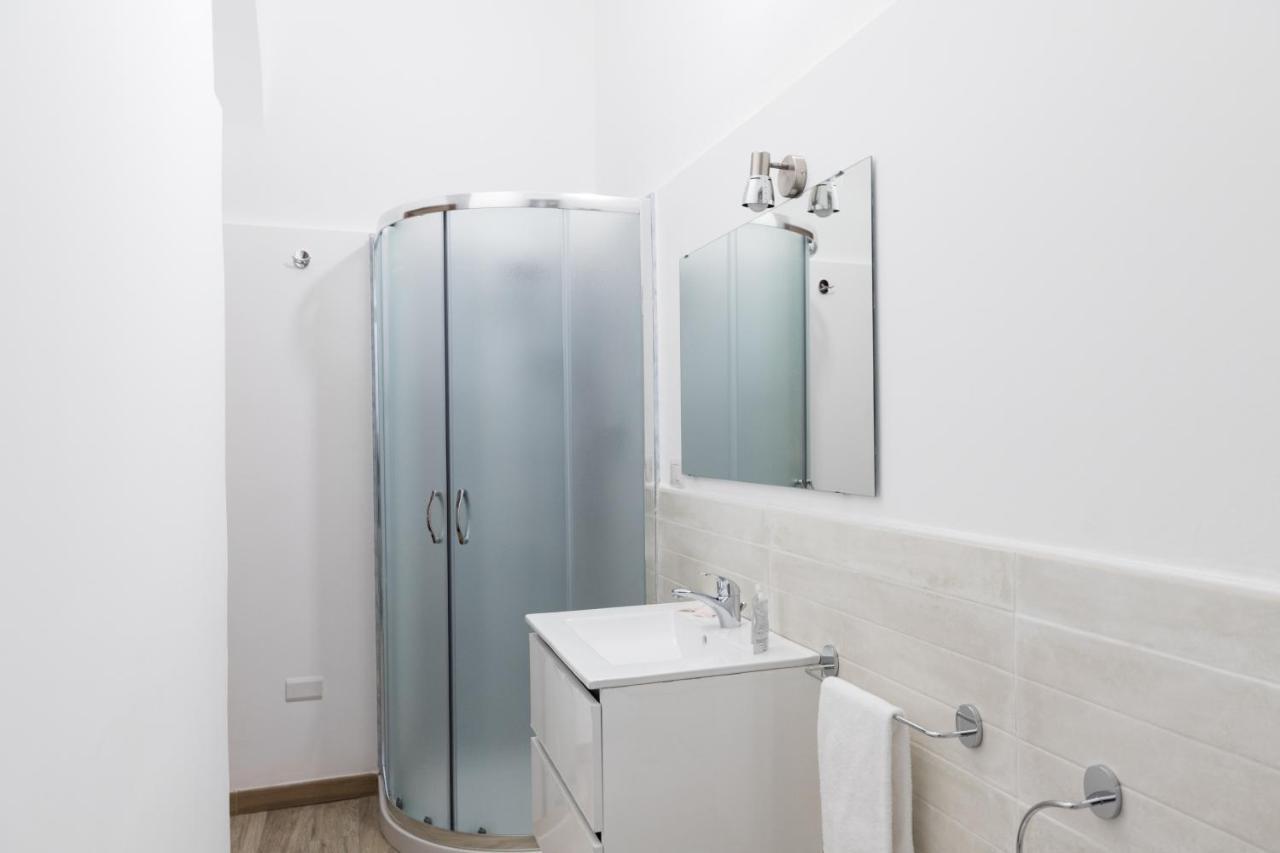 Hemeras Boutique Homes - 4 Design Apartments Near Milan Central Station Bagian luar foto
